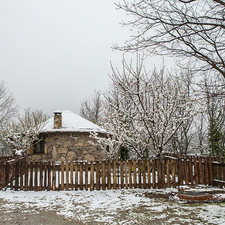Apartamentos Rurales El Solitario Banos De Montemayor Zewnętrze zdjęcie