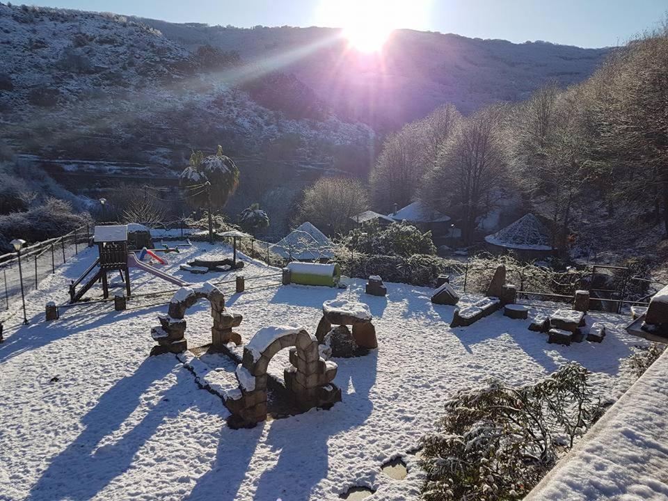 Apartamentos Rurales El Solitario Banos De Montemayor Zewnętrze zdjęcie